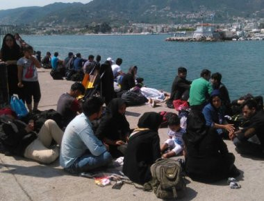 90 μετανάστες και πρόσφυγες από χθες έως σήμερα στη Λέσβο